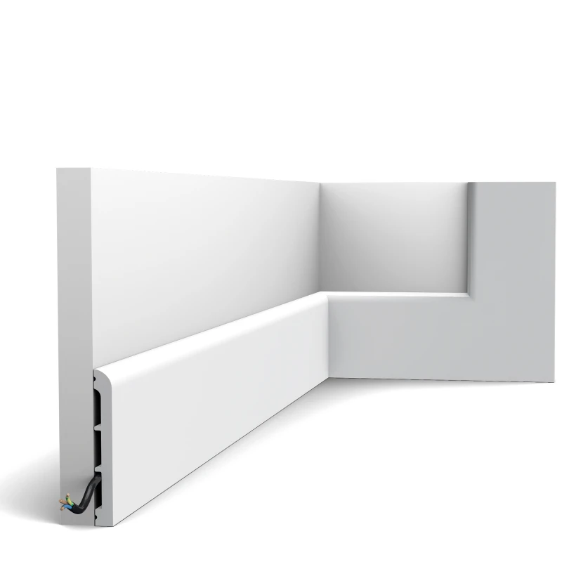 listwa-podlogowa-ral-9003-sx-184-orac-decor-biala-kanal-kablowy